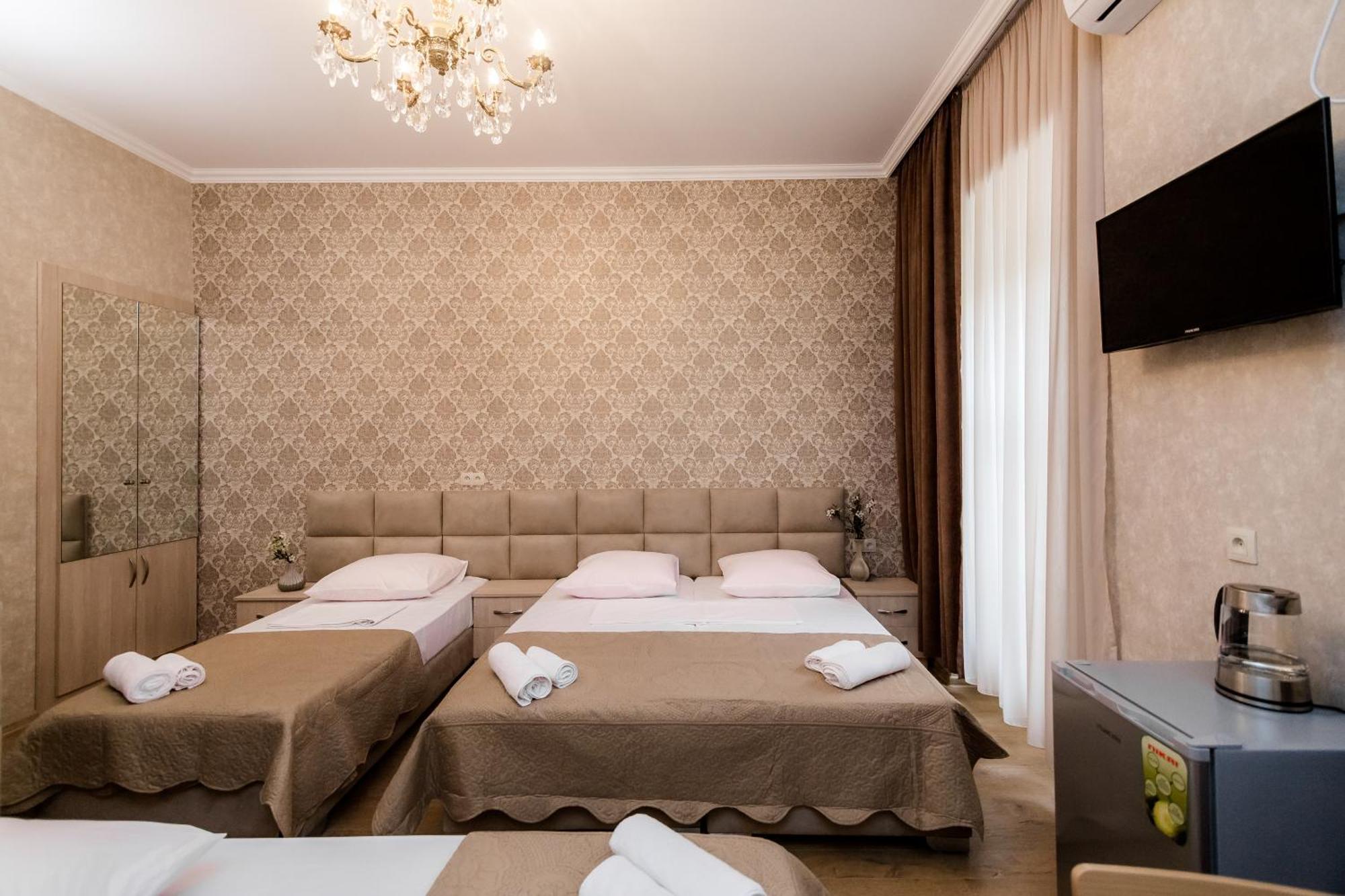 Star Hotel Tbilisi Bagian luar foto