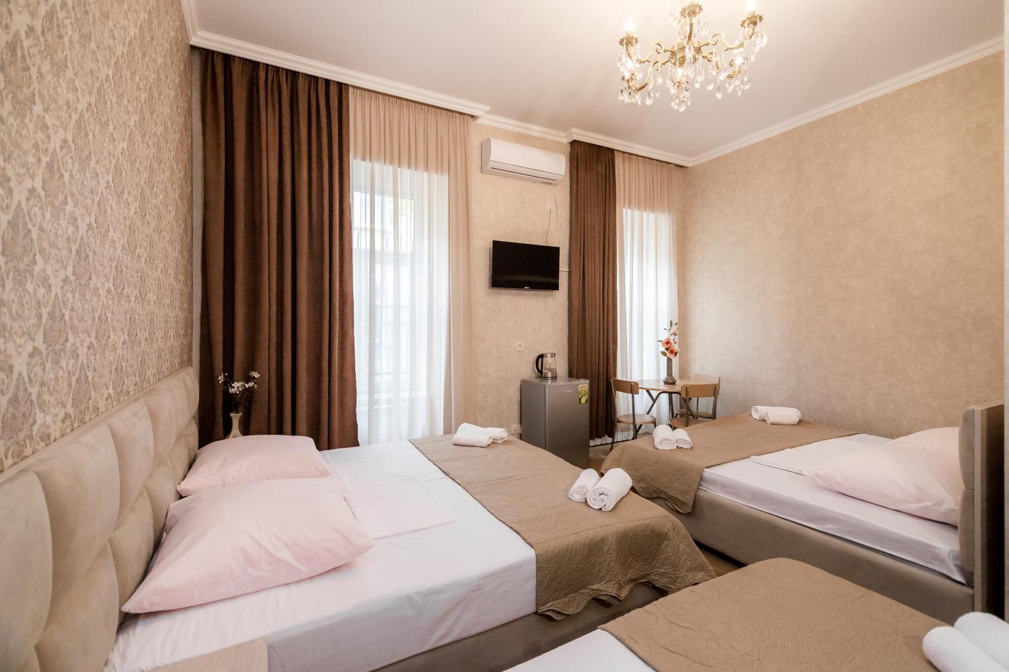 Star Hotel Tbilisi Bagian luar foto