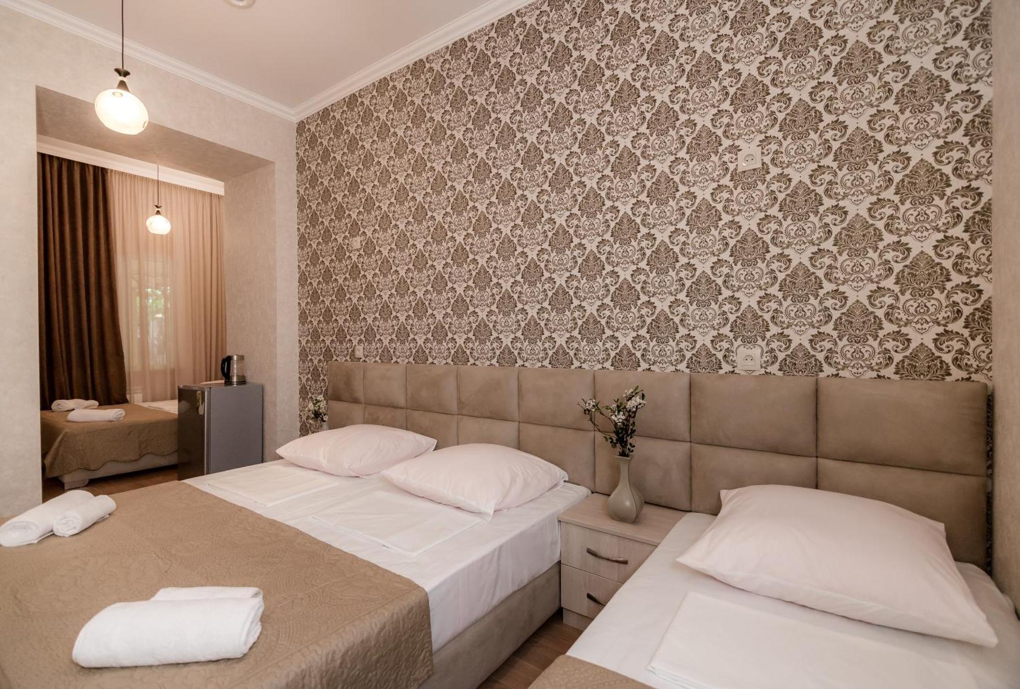 Star Hotel Tbilisi Bagian luar foto