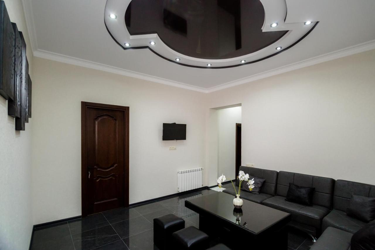 Star Hotel Tbilisi Bagian luar foto
