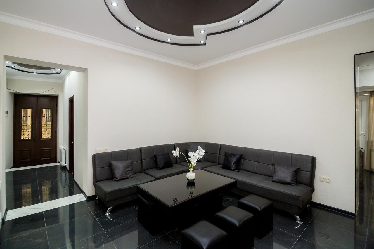 Star Hotel Tbilisi Bagian luar foto