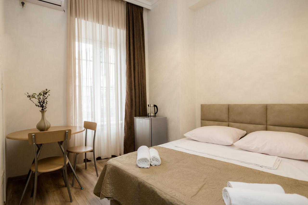 Star Hotel Tbilisi Bagian luar foto