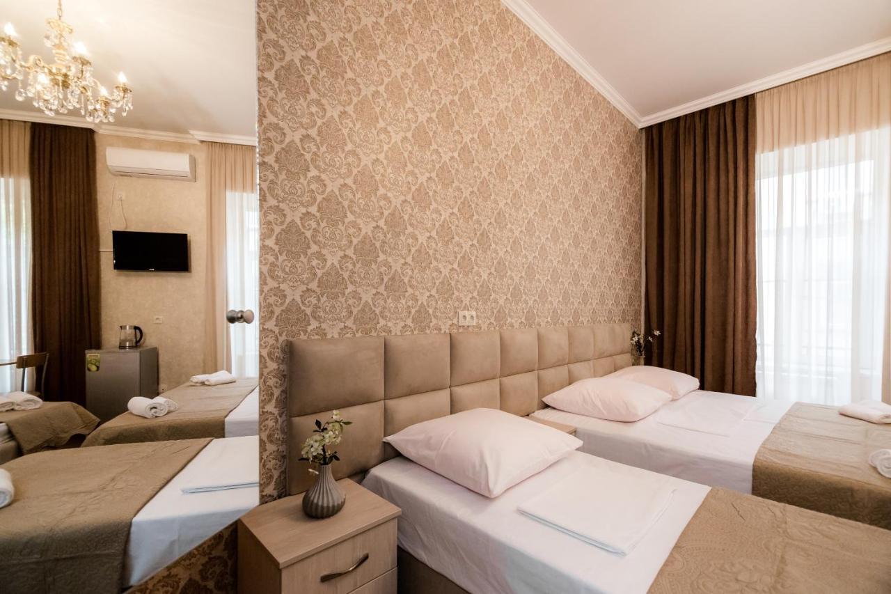 Star Hotel Tbilisi Bagian luar foto
