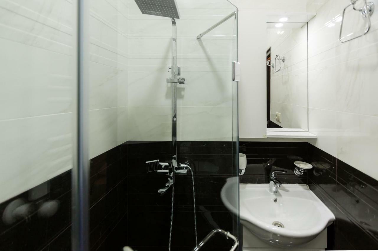 Star Hotel Tbilisi Bagian luar foto