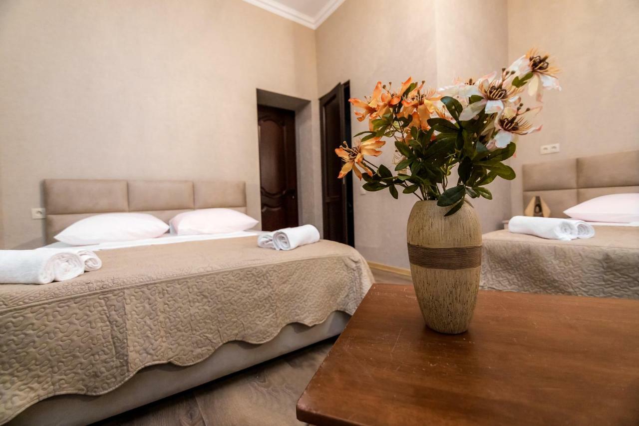 Star Hotel Tbilisi Bagian luar foto