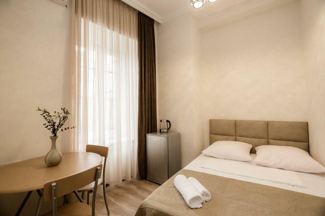 Star Hotel Tbilisi Bagian luar foto